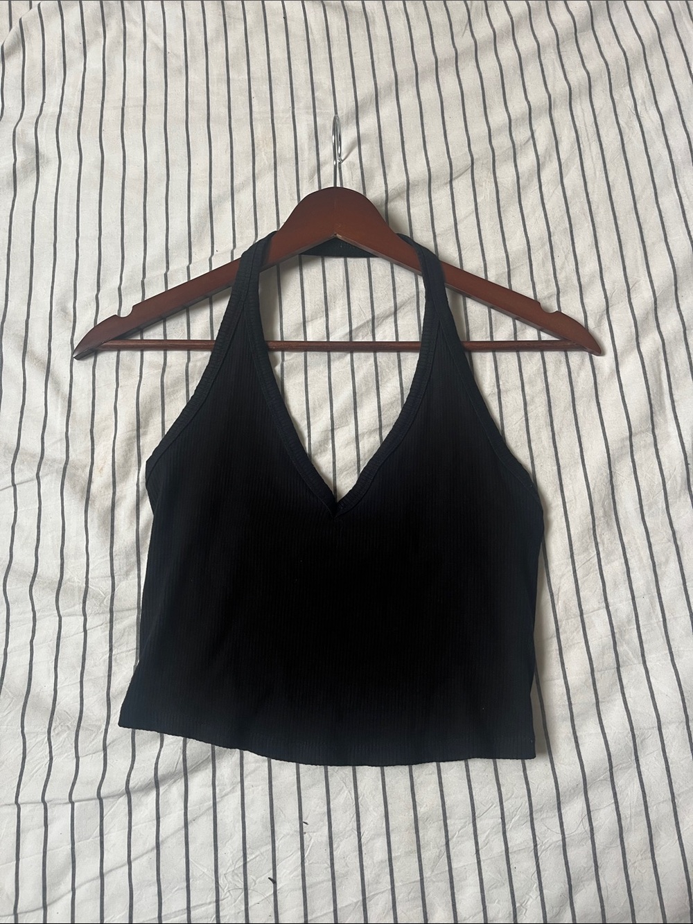 wild fable Black Ribbed V-Neck Crop Tank